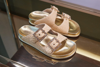 Fotoservizio/SS 2024/WOMEN/PRESENTAZIONE/LE SILLA/DP2/21