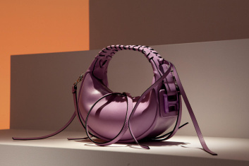 Fotoservizio/SS 2024/WOMEN/PRESENTAZIONE/HOGAN/DP2/19
