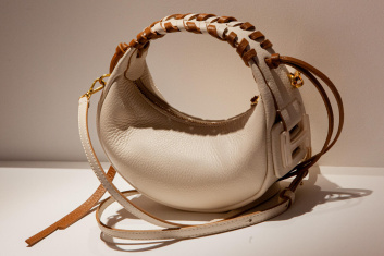 Fotoservizio/SS 2024/WOMEN/PRESENTAZIONE/HOGAN/DP2/22