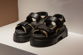 Fotoservizio/SS 2024/WOMEN/PRESENTAZIONE/HOGAN/DP2/26