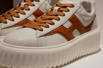 Fotoservizio/SS 2024/WOMEN/PRESENTAZIONE/HOGAN/DP2/42