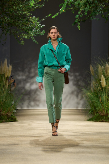 Fotoservizio/SS 2024/WOMEN/SFILATA/MAX MARA/DP2/11