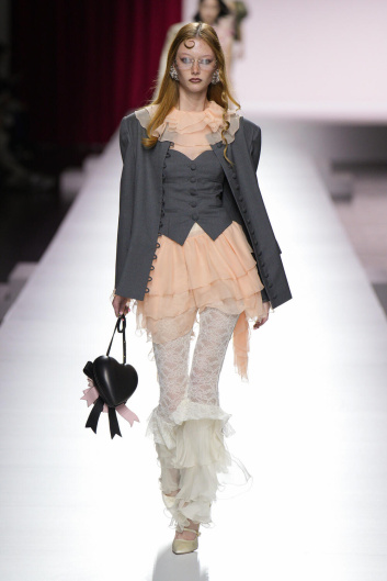 Fotoservizio/SS 2024/WOMEN/SFILATA/MOSCHINO/DP2/1