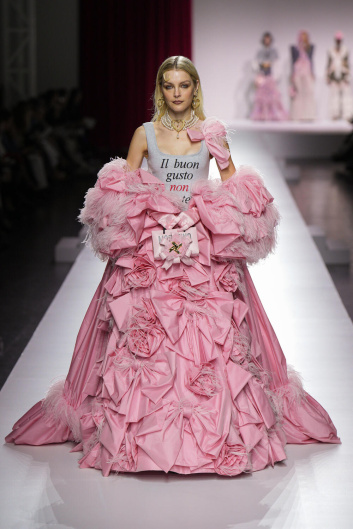 Fotoservizio/SS 2024/WOMEN/SFILATA/MOSCHINO/DP2/7