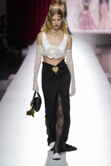 Fotoservizio/SS 2024/WOMEN/SFILATA/MOSCHINO/DP2/4
