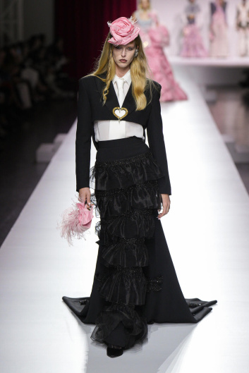 Fotoservizio/SS 2024/WOMEN/SFILATA/MOSCHINO/DP2/6