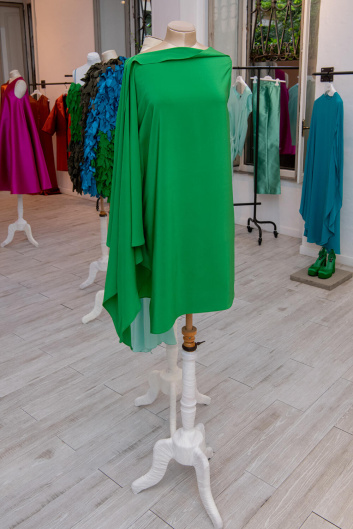 Fotoservizio/SS 2024/WOMEN/PRESENTAZIONE/GIANLUCA CAPANNOLO/DP2/10