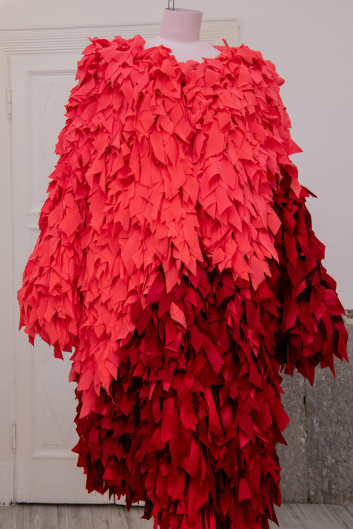 Fotoservizio/SS 2024/WOMEN/PRESENTAZIONE/GIANLUCA CAPANNOLO/DP2/22