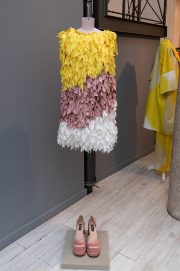 Fotoservizio/SS 2024/WOMEN/PRESENTAZIONE/GIANLUCA CAPANNOLO/DP2/17