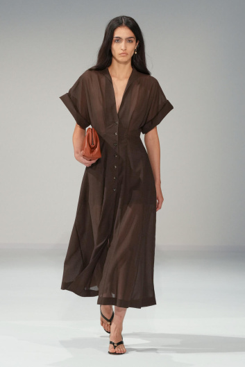 Fotoservizio/SS 2024/WOMEN/SFILATA/PHILOSOPHY DI LORENZO SERAFINI/DP2/5