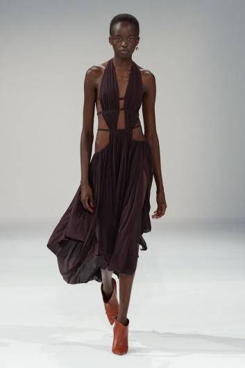 Fotoservizio/SS 2024/WOMEN/SFILATA/PHILOSOPHY DI LORENZO SERAFINI/DP2/13