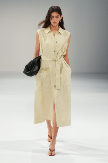 Fotoservizio/SS 2024/WOMEN/SFILATA/PHILOSOPHY DI LORENZO SERAFINI/DP2/6