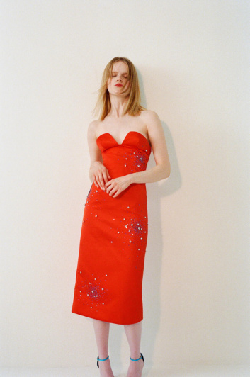 Fotoservizio/SS 2024/WOMEN/PRESENTAZIONE/DES_PHEMMES/DP2/14
