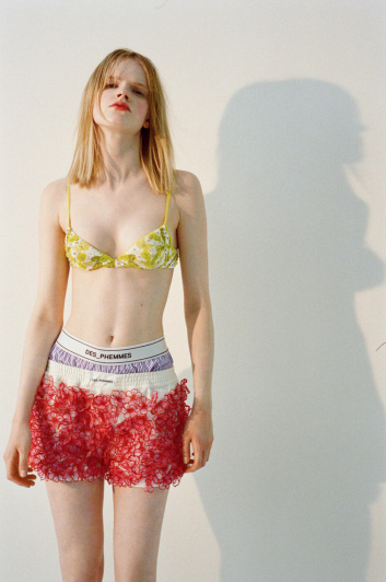 Fotoservizio/SS 2024/WOMEN/PRESENTAZIONE/DES_PHEMMES/DP2/24