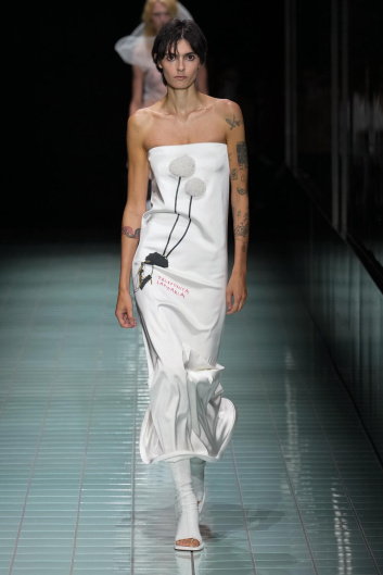Fotoservizio/SS 2024/WOMEN/SFILATA/SPORTMAX/DP2/2