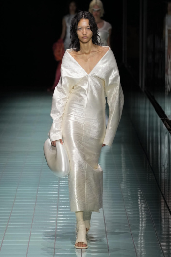 Fotoservizio/SS 2024/WOMEN/SFILATA/SPORTMAX/DP2/4
