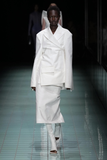 Fotoservizio/SS 2024/WOMEN/SFILATA/SPORTMAX/DP2/13