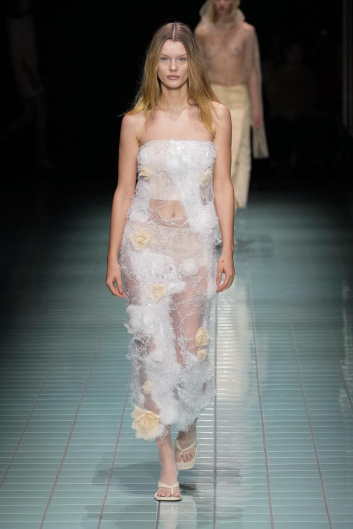 Fotoservizio/SS 2024/WOMEN/SFILATA/SPORTMAX/DP2/7