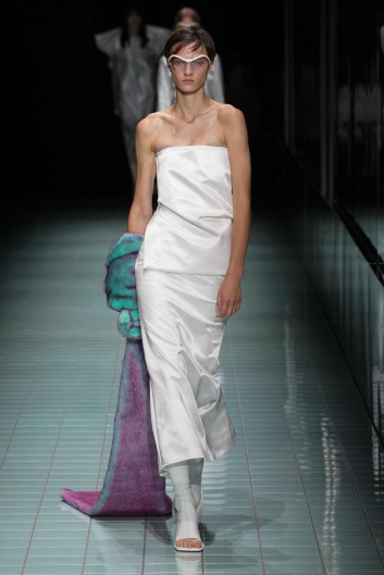 Fotoservizio/SS 2024/WOMEN/SFILATA/SPORTMAX/DP2/19