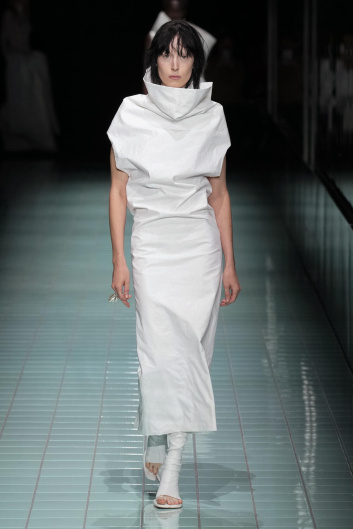 Fotoservizio/SS 2024/WOMEN/SFILATA/SPORTMAX/DP2/24