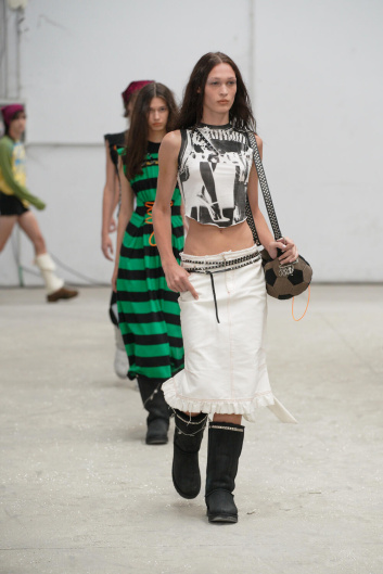 Fotoservizio/SS 2024/WOMEN/SFILATA/CORMIO/DP2/11