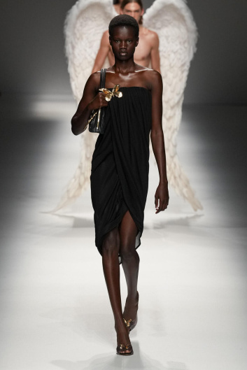 Fotoservizio/SS 2024/WOMEN/SFILATA/BLUMARINE/DP2/6