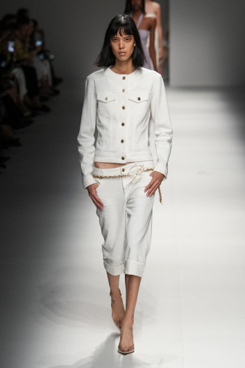 Fotoservizio/SS 2024/WOMEN/SFILATA/BLUMARINE/DP2/13