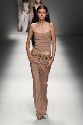 Fotoservizio/SS 2024/WOMEN/SFILATA/BLUMARINE/DP2/8