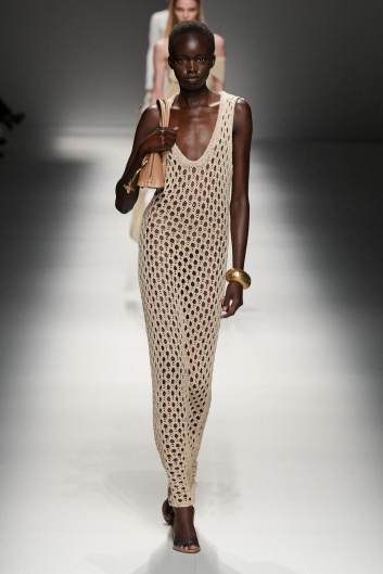 Fotoservizio/SS 2024/WOMEN/SFILATA/BLUMARINE/DP2/21