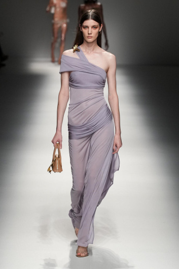 Fotoservizio/SS 2024/WOMEN/SFILATA/BLUMARINE/DP2/39