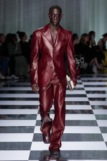 Fotoservizio/SS 2024/WOMEN/SFILATA/VERSACE/DP2/5