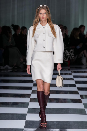 Fotoservizio/SS 2024/WOMEN/SFILATA/VERSACE/DP2/6