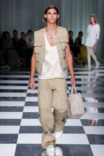 Fotoservizio/SS 2024/WOMEN/SFILATA/VERSACE/DP2/2
