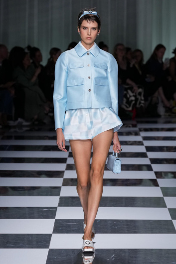 Fotoservizio/SS 2024/WOMEN/SFILATA/VERSACE/DP2/1