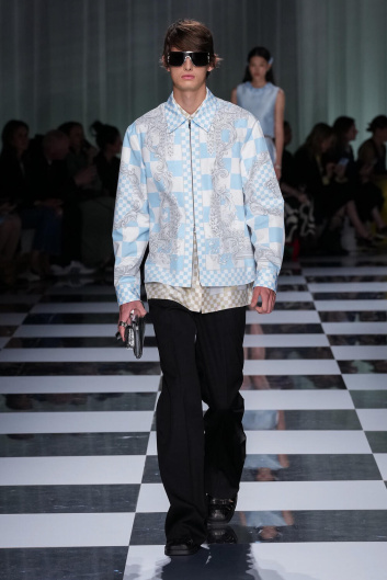 Fotoservizio/SS 2024/WOMEN/SFILATA/VERSACE/DP2/3