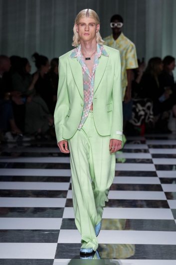 Fotoservizio/SS 2024/WOMEN/SFILATA/VERSACE/DP2/8