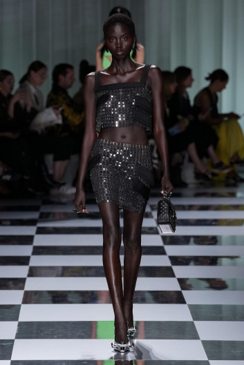 Fotoservizio/SS 2024/WOMEN/SFILATA/VERSACE/DP2/5