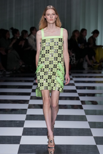 Fotoservizio/SS 2024/WOMEN/SFILATA/VERSACE/DP2/7