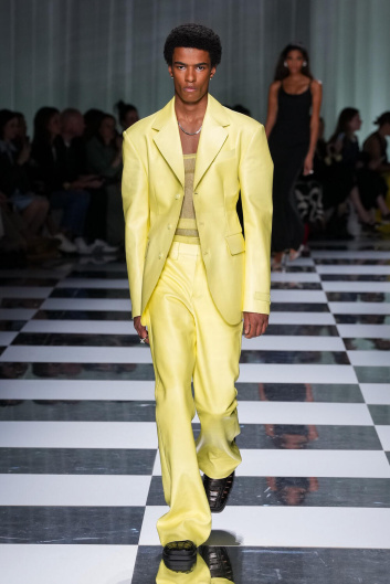 Fotoservizio/SS 2024/WOMEN/SFILATA/VERSACE/DP2/9