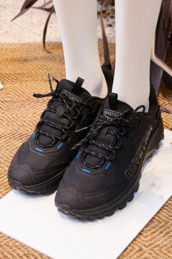 Fotoservizio/SS 2024/WOMEN/PRESENTAZIONE/DUVETICA/DP2/36