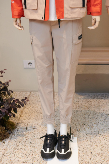 Fotoservizio/SS 2024/WOMEN/PRESENTAZIONE/DUVETICA/DP2/28