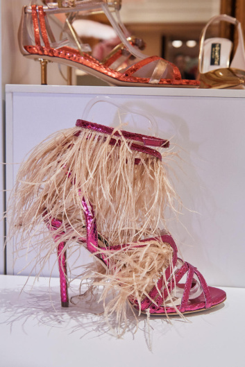 Fotoservizio/SS 2024/WOMEN/PRESENTAZIONE/MARIO VALENTINO/DP2/7
