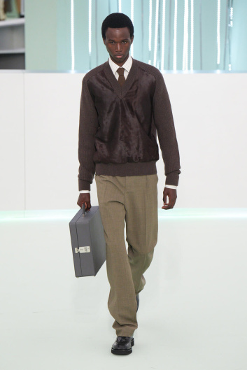 Fotoservizio/SS 2024/WOMEN/SFILATA/BOSS/DP2/12