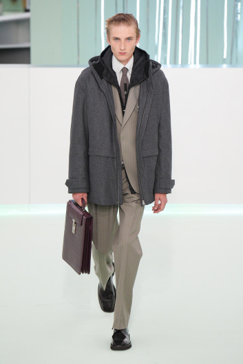Fotoservizio/SS 2024/WOMEN/SFILATA/BOSS/DP2/13