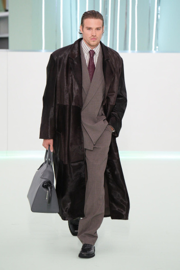 Fotoservizio/SS 2024/WOMEN/SFILATA/BOSS/DP2/6