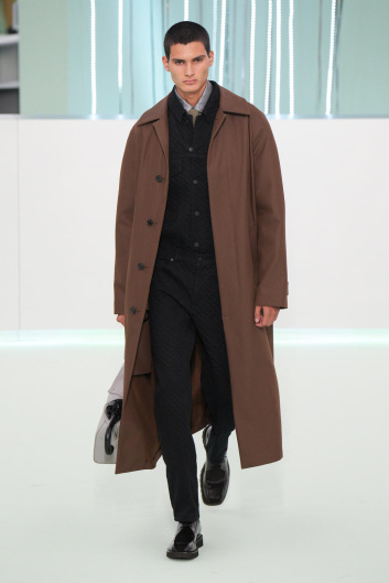 Fotoservizio/SS 2024/WOMEN/SFILATA/BOSS/DP2/1
