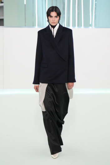 Fotoservizio/SS 2024/WOMEN/SFILATA/BOSS/DP2/8