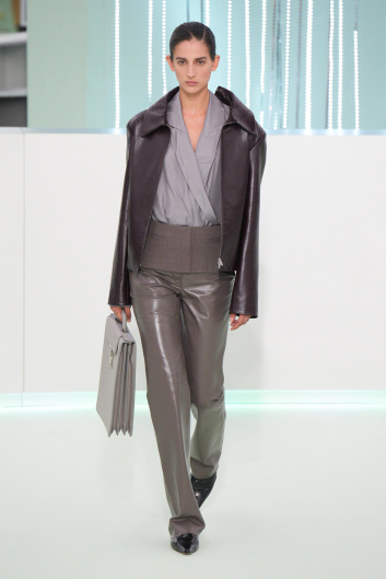 Fotoservizio/SS 2024/WOMEN/SFILATA/BOSS/DP2/19