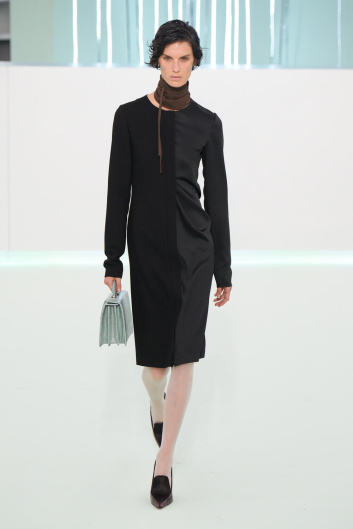 Fotoservizio/SS 2024/WOMEN/SFILATA/BOSS/DP2/11