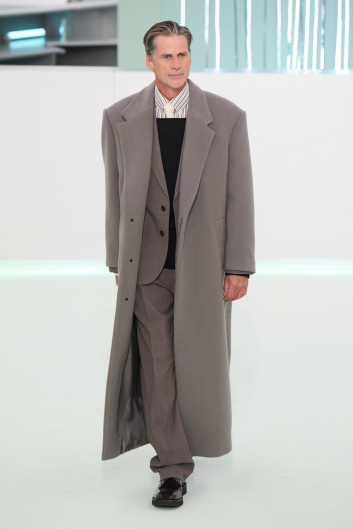 Fotoservizio/SS 2024/WOMEN/SFILATA/BOSS/DP2/9